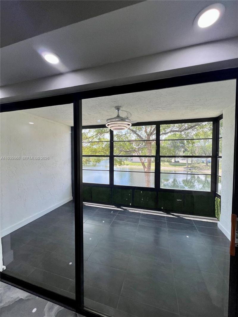 4930 E Sabal Palm Blvd, Unit 206, Tamarac, FL 33319 Photo