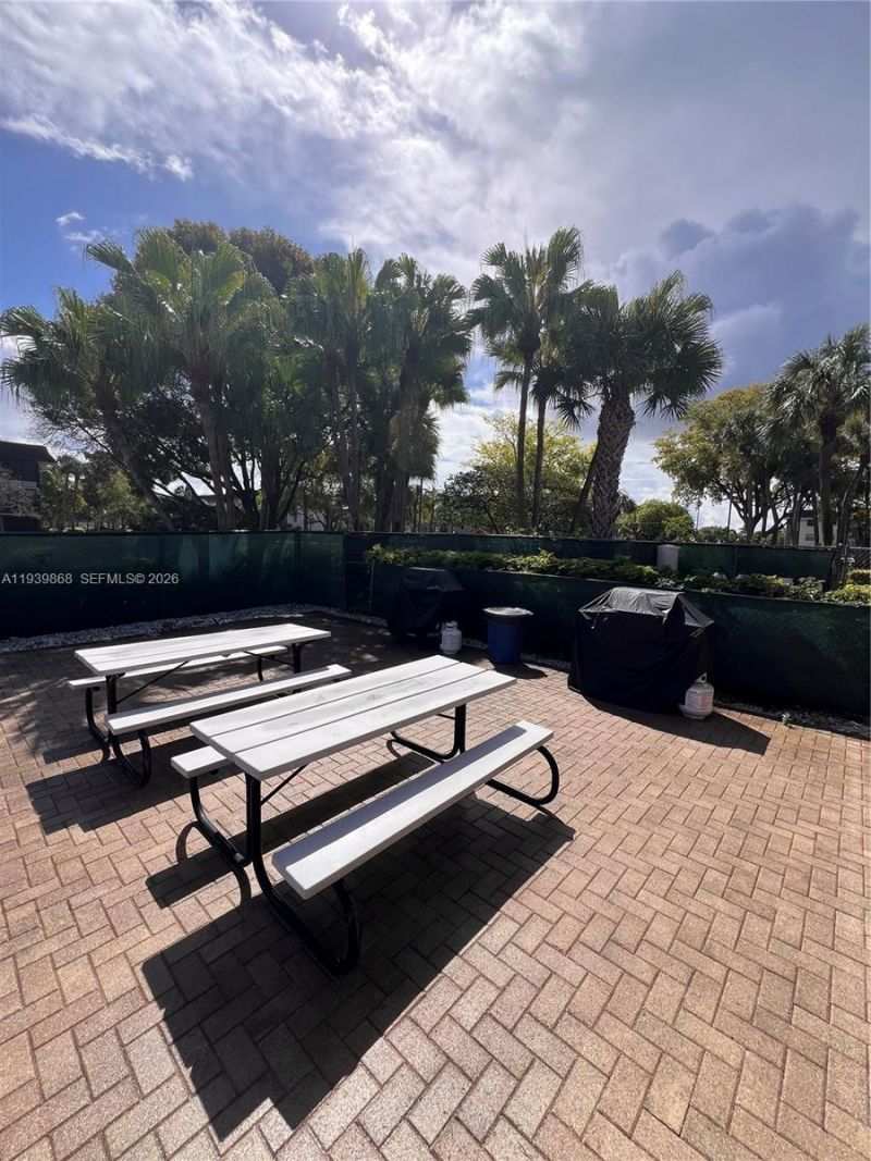 4930 E Sabal Palm Blvd, Unit 206, Tamarac, FL 33319 Photo