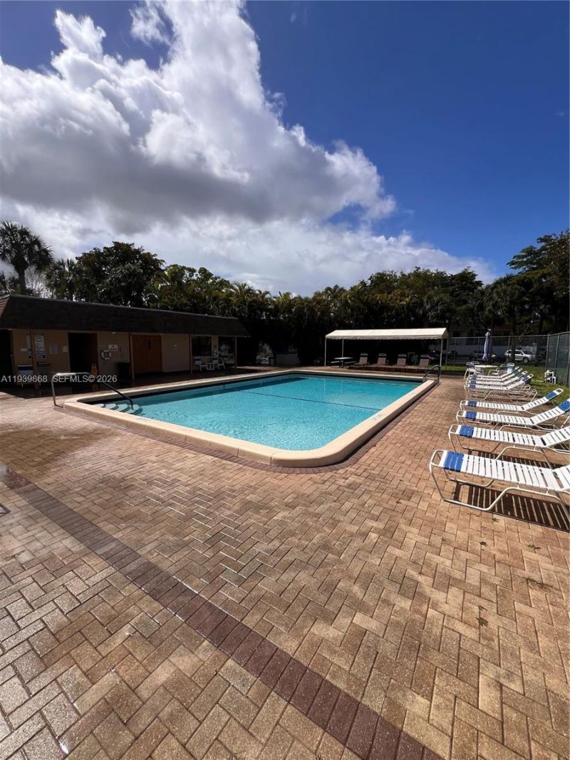 4930 E Sabal Palm Blvd, Unit 206, Tamarac, FL 33319 Photo