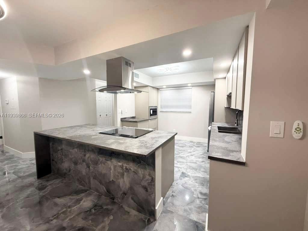 4930 E Sabal Palm Blvd, Unit 206, Tamarac, FL 33319 Photo