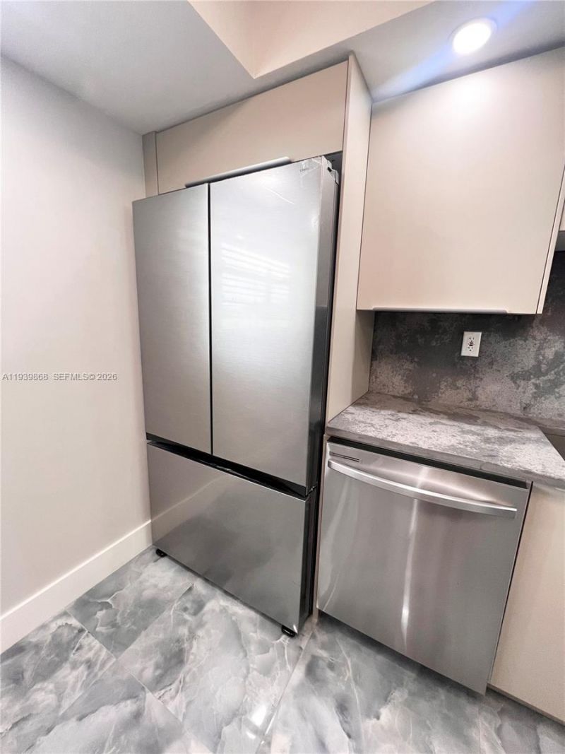 4930 E Sabal Palm Blvd, Unit 206, Tamarac, FL 33319 Photo
