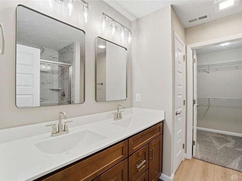 65 Timber Creek Drive, Carlisle, OH 45005 Photo 14