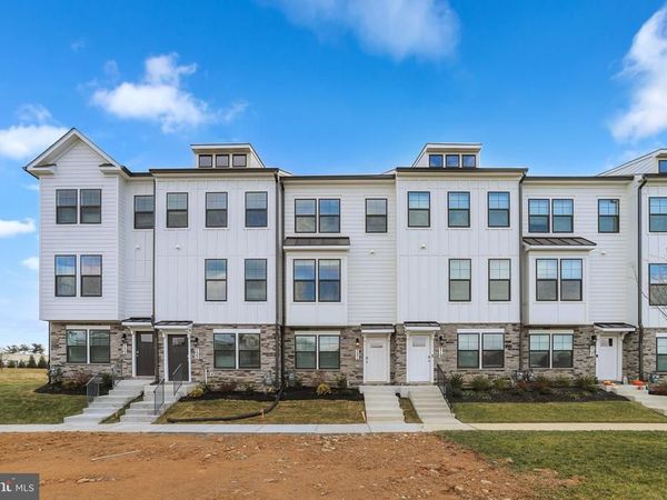 721 COURIER LANE, FREDERICK, MD 21701