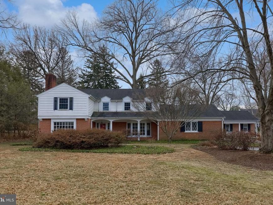 1428 Center Road, Lancaster, PA 17603 Main Photo