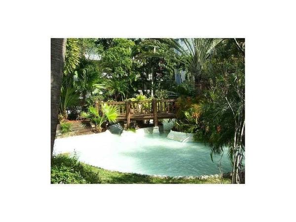 5321 NE 24th Ter, Unit 512, Fort Lauderdale, FL 33308