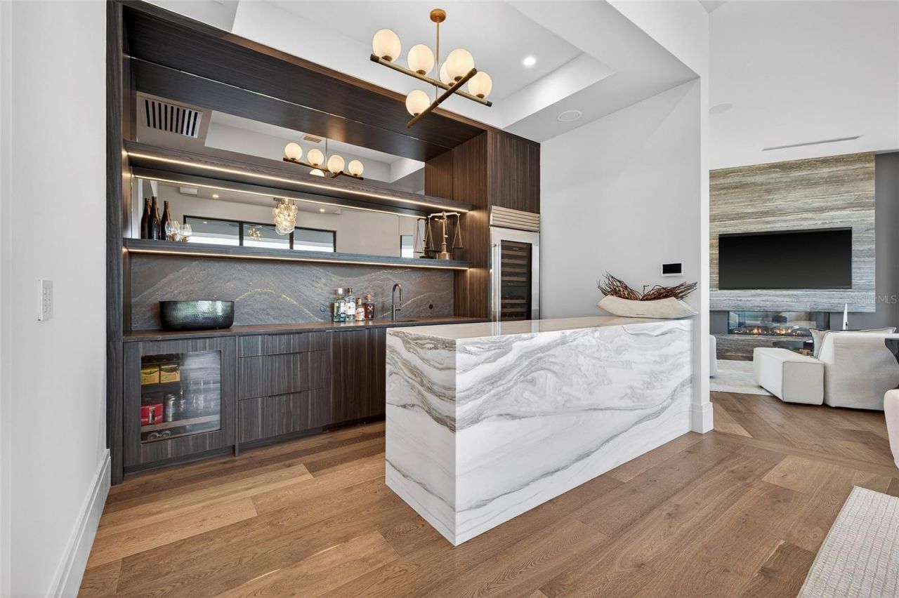 1075 31st Terrace Ne, Saint Petersburg, FL 33704 Photo