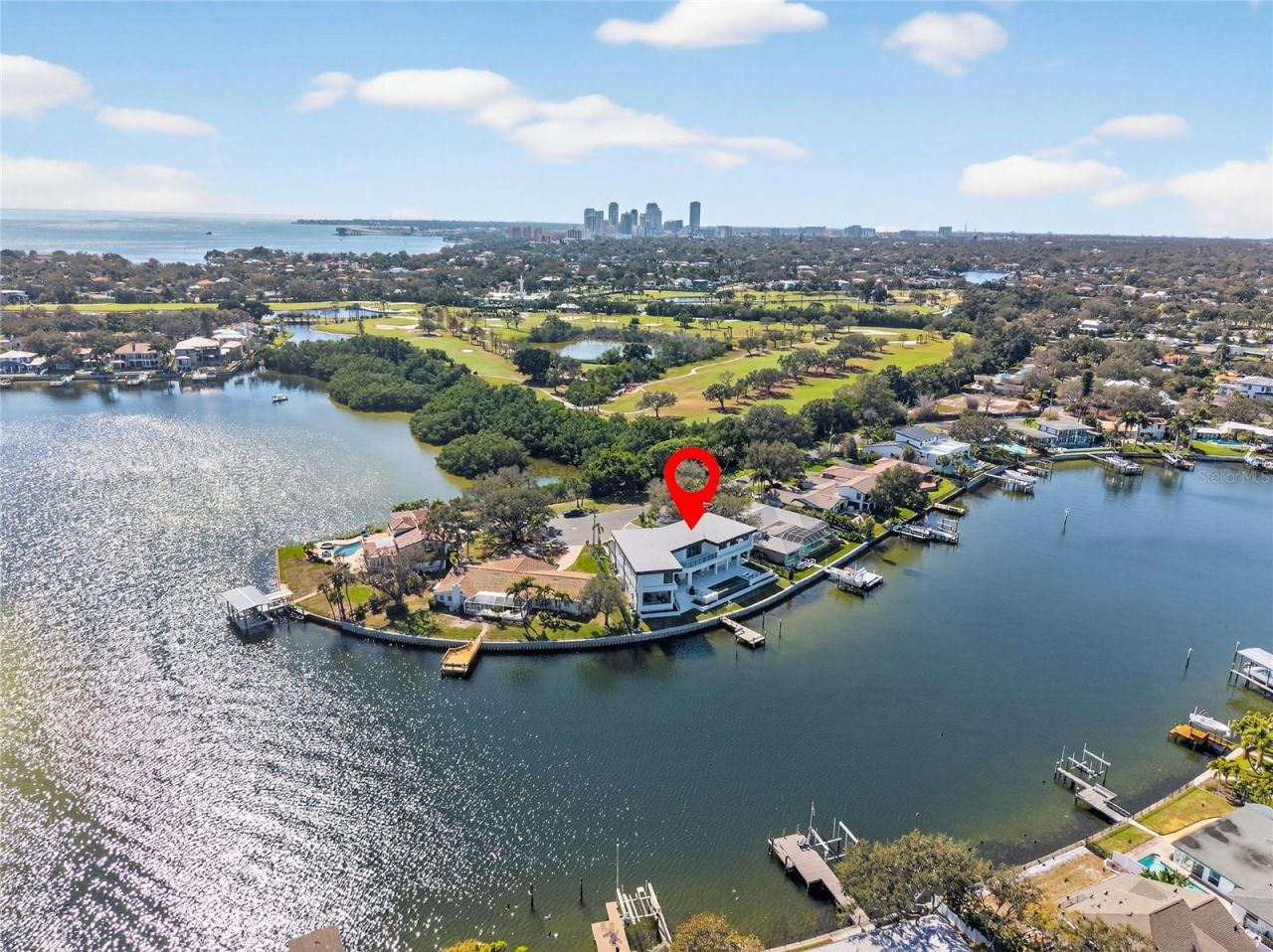 1075 31st Terrace Ne, Saint Petersburg, FL 33704 Photo