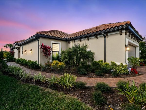 4739 GAROFALO ROAD, WESLEY CHAPEL, FL 33543