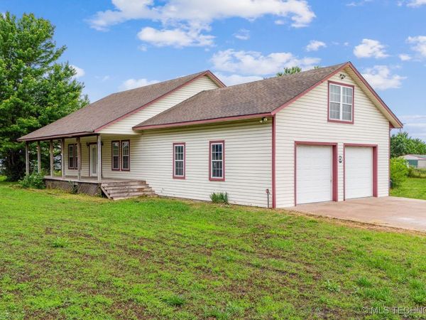 768 E Main Street, Adair, OK 74330