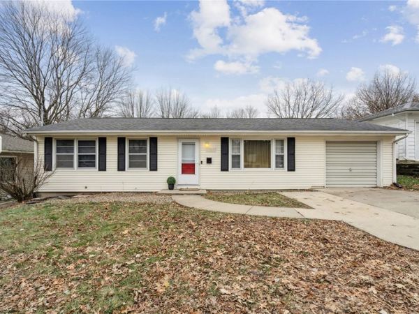 1237 Melrose Avenue, Iowa City, IA 52246