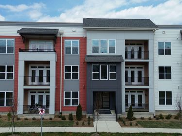 400 Blackwell Drive, Unit 300, Chapel Hill, NC 27514