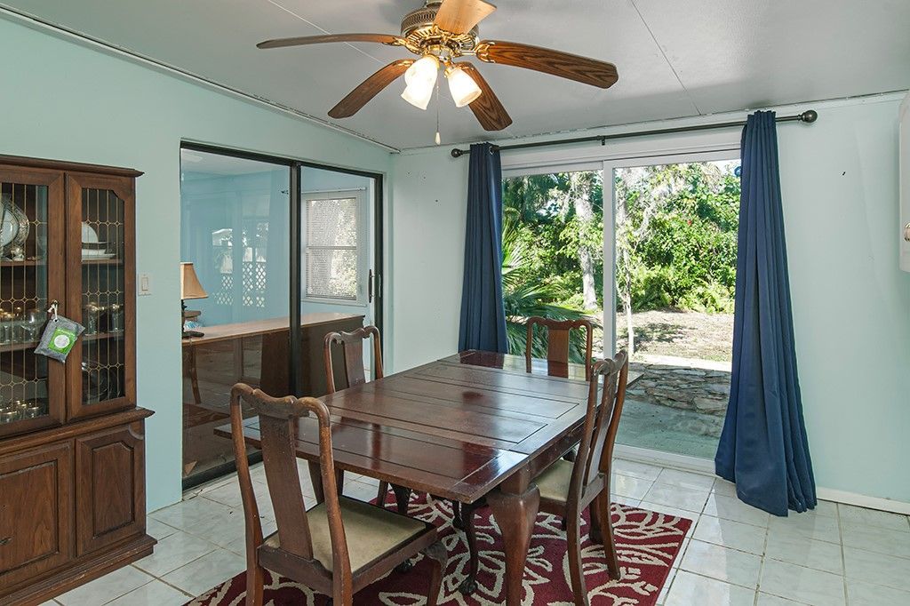 575 Acacia Road, Vero Beach, FL 32963 Photo