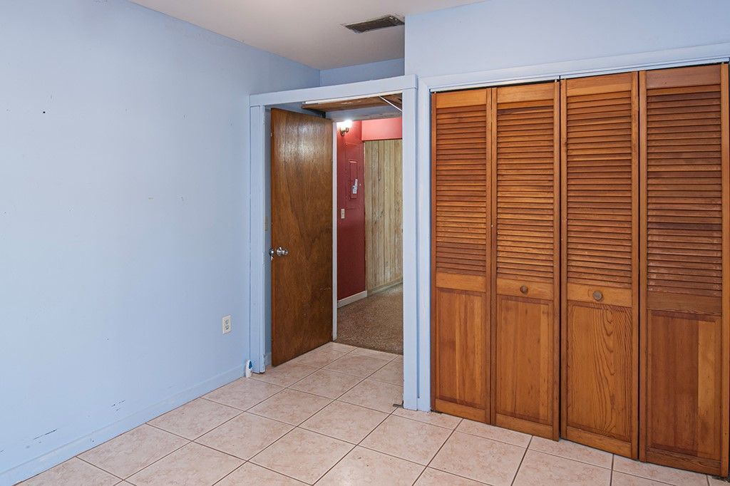 575 Acacia Road, Vero Beach, FL 32963 Photo