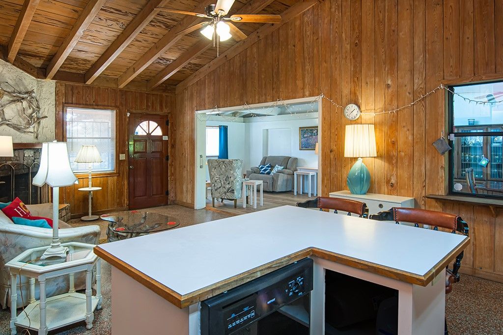 575 Acacia Road, Vero Beach, FL 32963 Photo