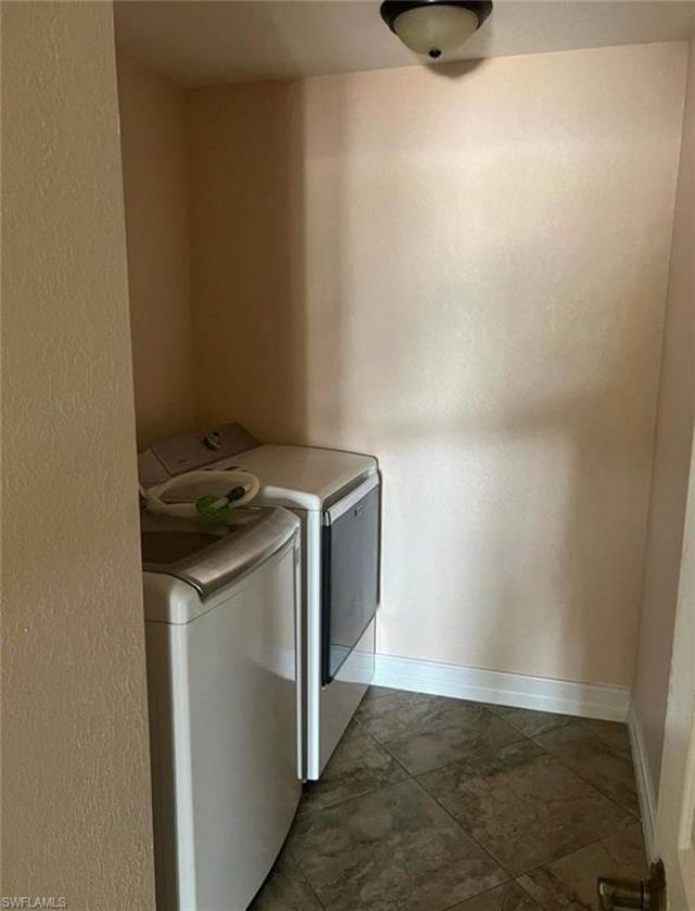 831 NE 23rd Ter, Cape Coral, FL 33909 Photo