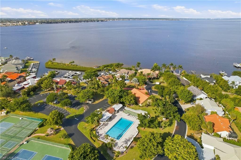 9718 Caloosa Yacht And Racquet Club Dr, Fort Myers, FL 33919 Photo