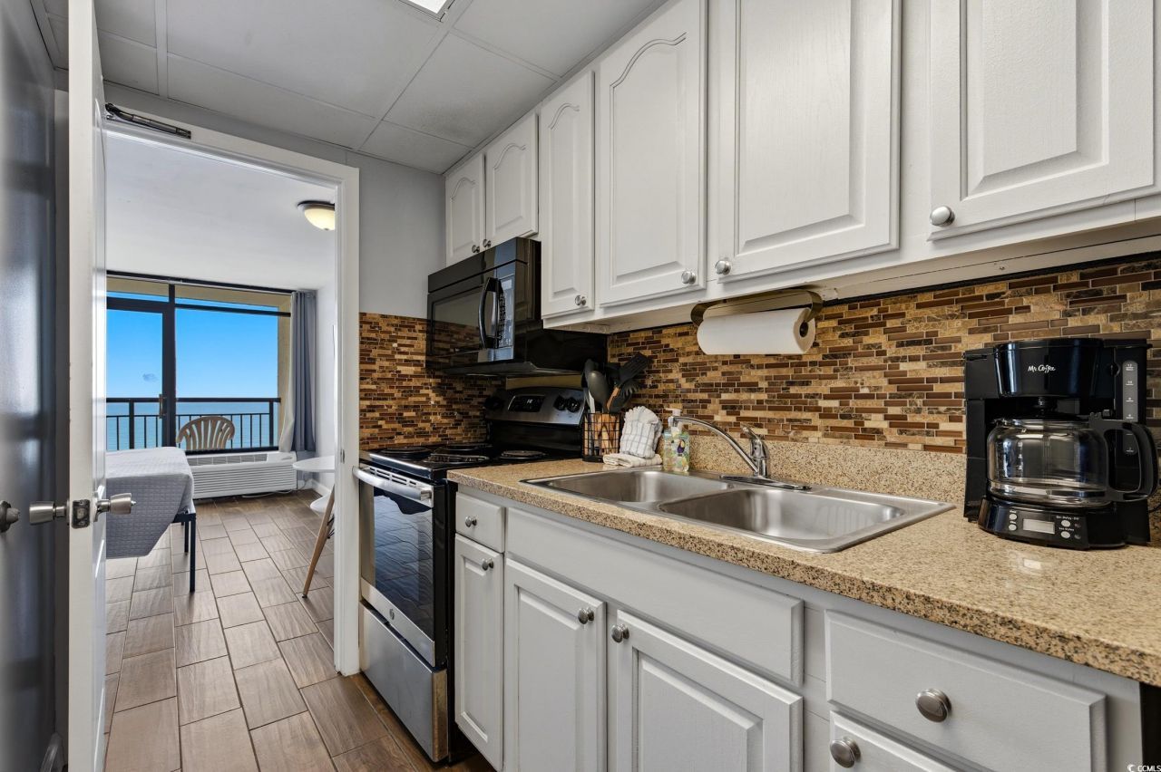 6804 N Ocean Blvd. Photo 9