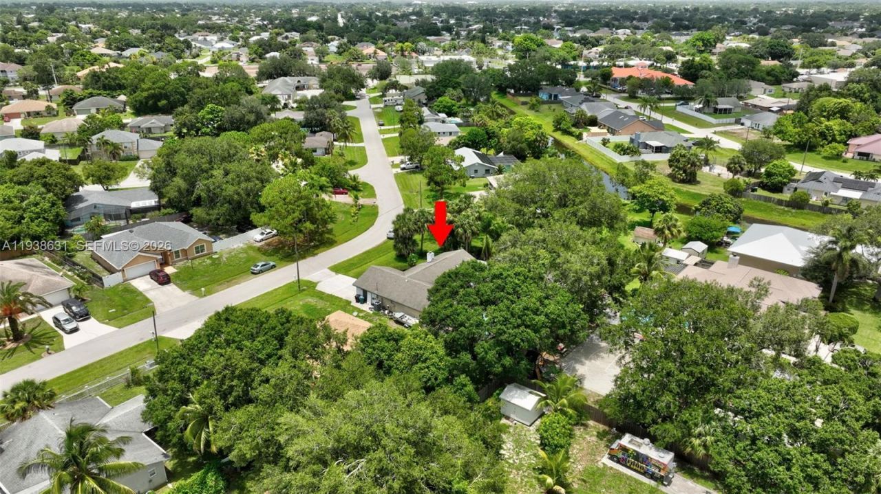 717 SW Aster Rd, Port Saint Lucie, FL 34953 Photo