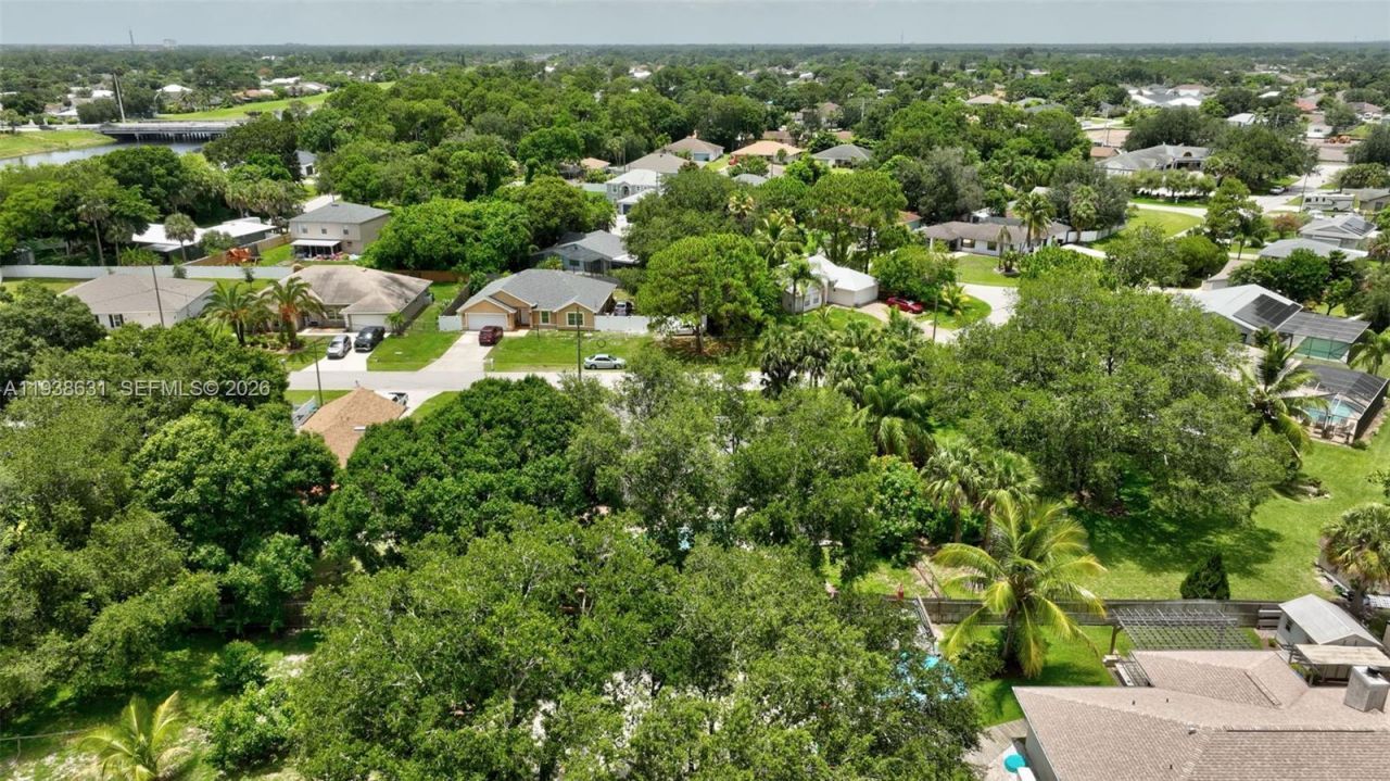 717 SW Aster Rd, Port Saint Lucie, FL 34953 Photo