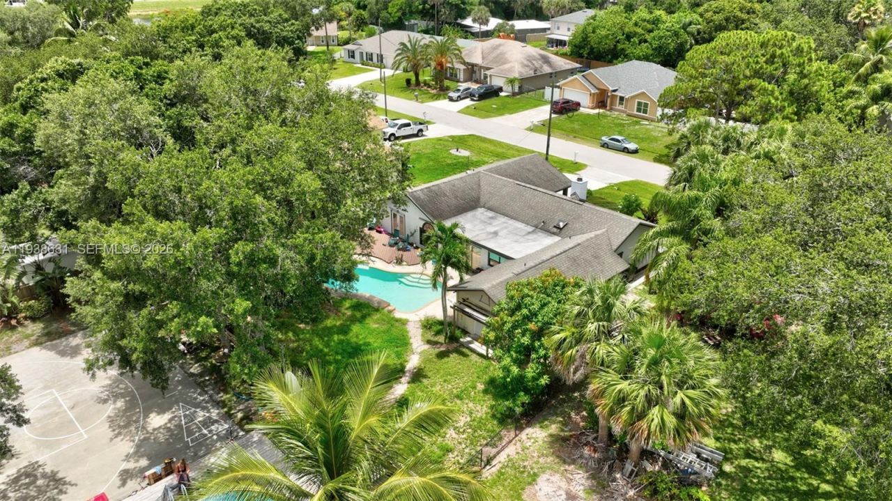 717 SW Aster Rd, Port Saint Lucie, FL 34953 Photo