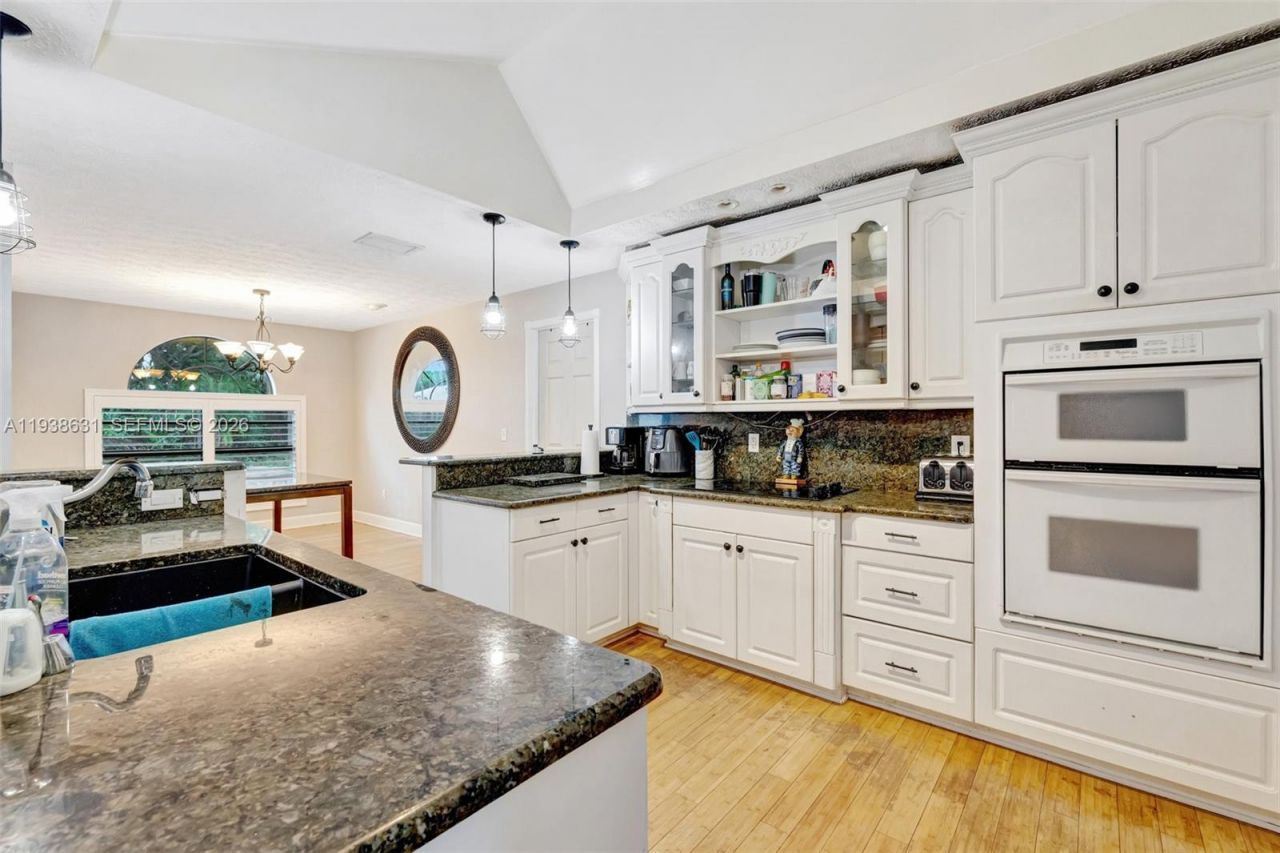 717 SW Aster Rd, Port Saint Lucie, FL 34953 Photo