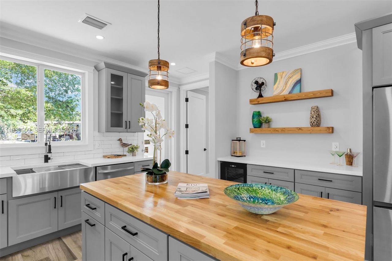 68 Coral Way, Key Largo, FL 33037 Photo