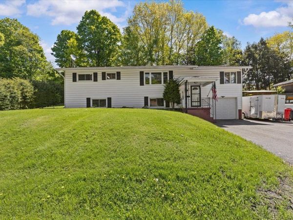 17 Woodland Drive, Barre City, VT 05641