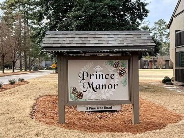 5 Pine Tree Terrace, Unit 205, Pinehurst, NC 28374