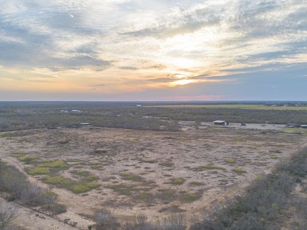 300 Private Road 2743, Moore, TX 78057