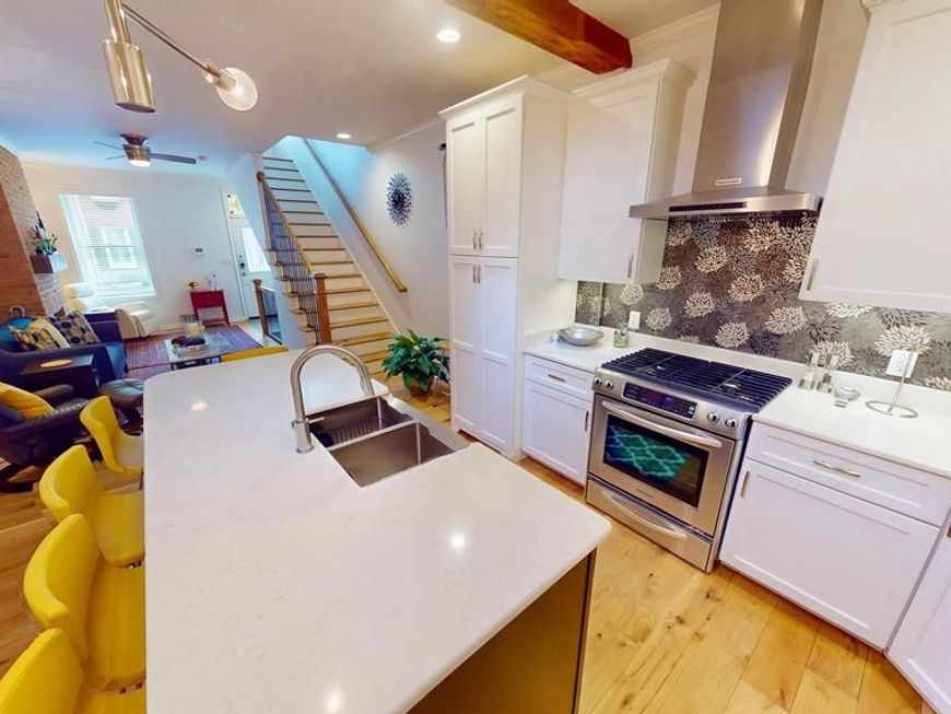 306 S Exeter Street, Baltimore, MD 21202 Main Photo