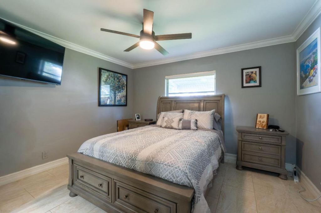 124 SW 14th Street, Boynton Beach, FL 33426 Photo