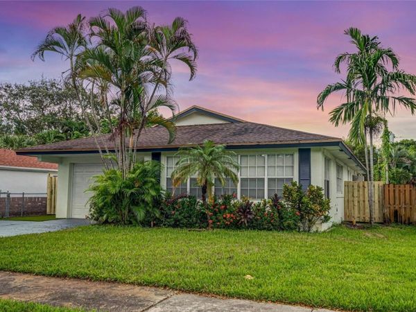 1004 SW 19 STREET, Fort Lauderdale, FL 33315