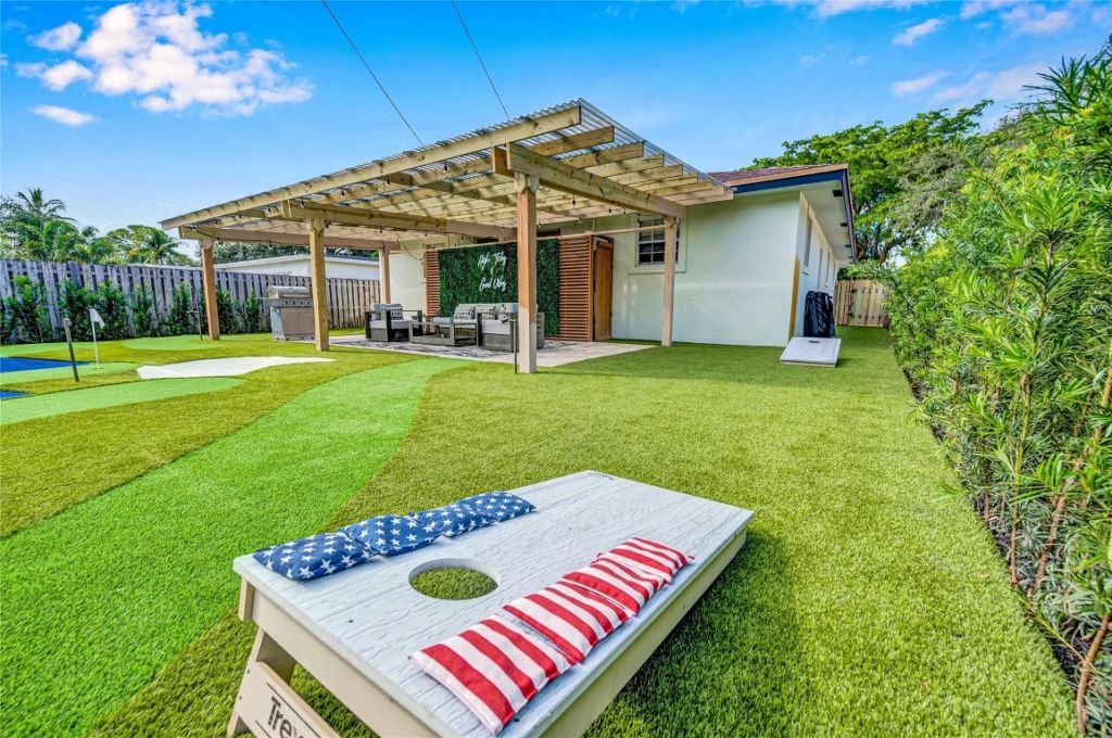 1004 SW 19 Street, Fort Lauderdale, FL 33315 Photo