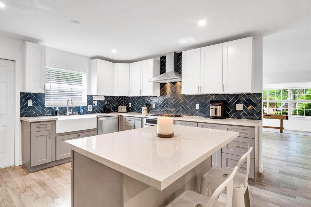 1004 SW 19 Street, Fort Lauderdale, FL 33315 Photo