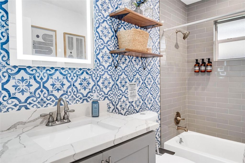 1004 SW 19 Street, Fort Lauderdale, FL 33315 Photo