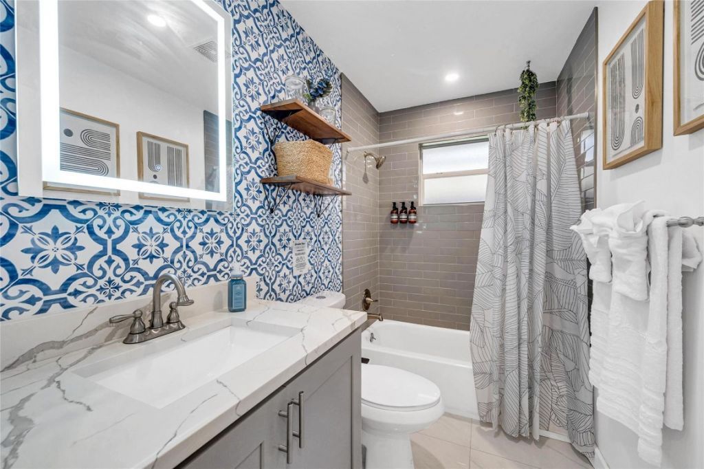 1004 SW 19 Street, Fort Lauderdale, FL 33315 Photo