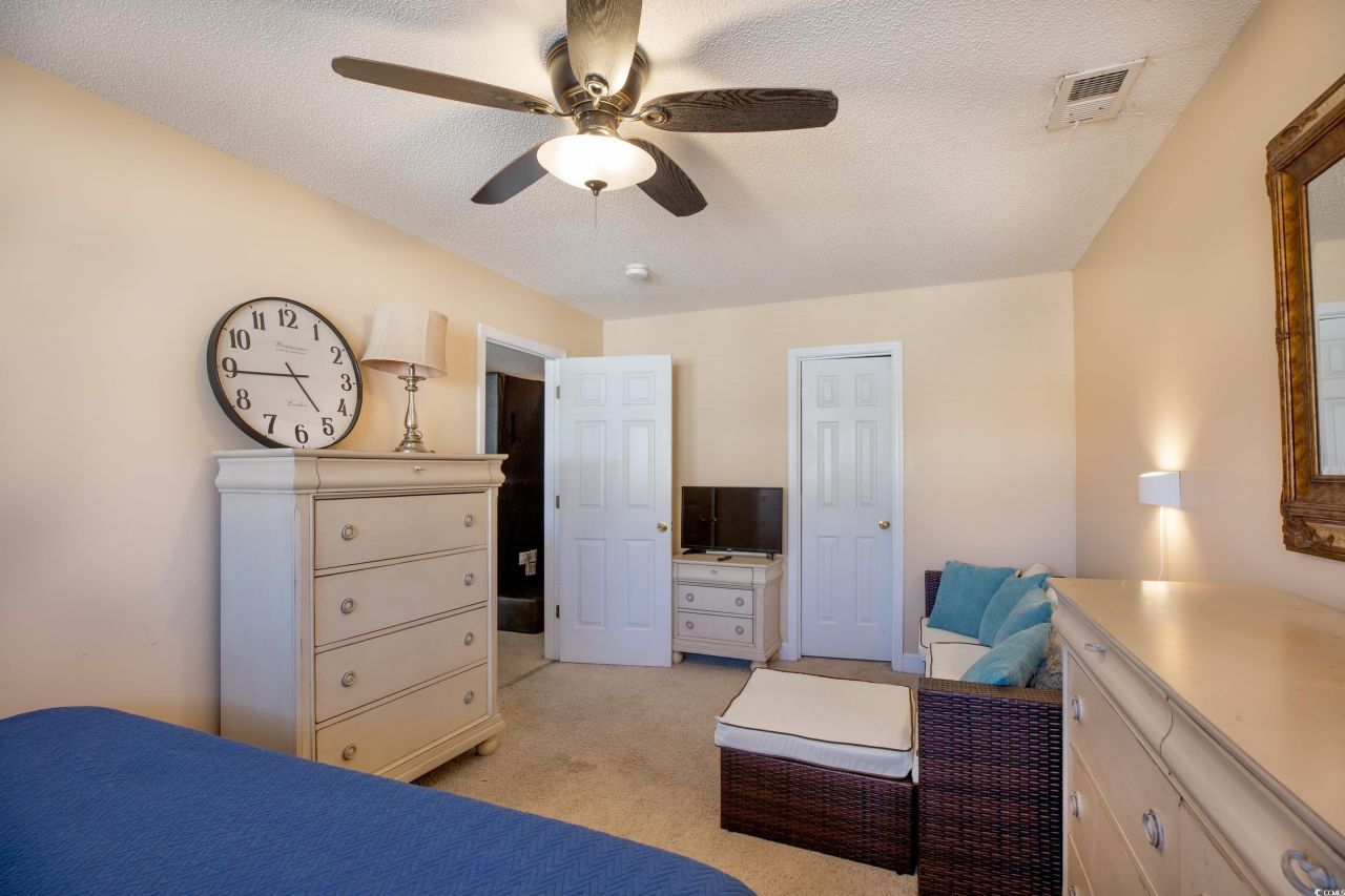 6095 Catalina Dr. Photo 18