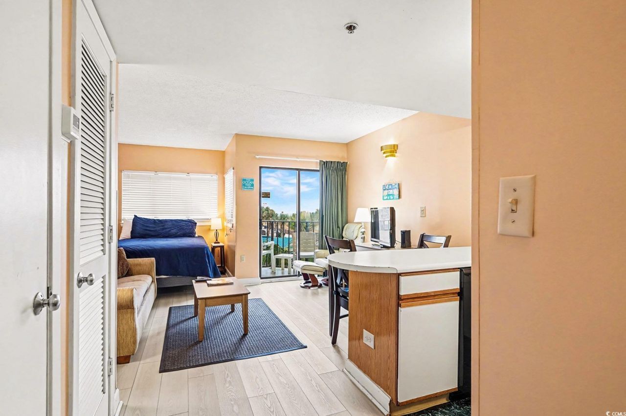 1605 South Ocean Blvd. Photo 4