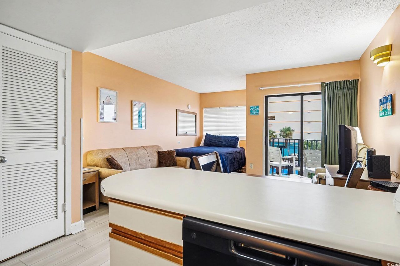 1605 South Ocean Blvd. Photo 5