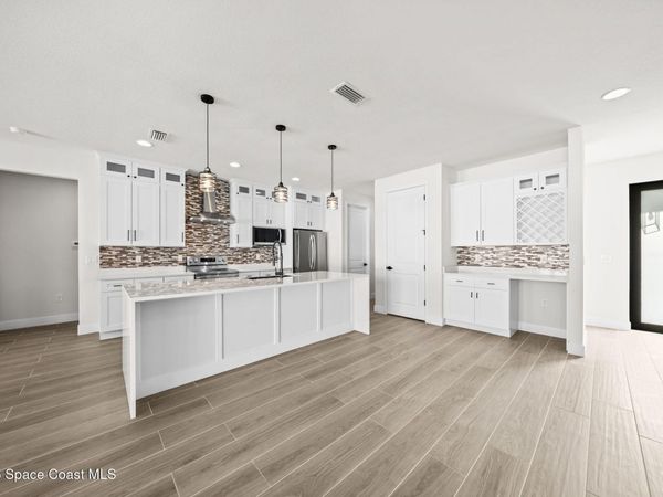 2275 Cogan Drive SE, Palm Bay, FL 32909