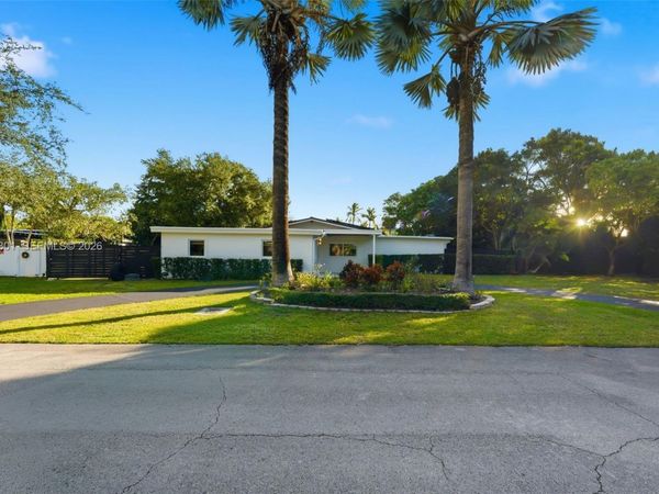 13225 SW 83rd Ct , Pinecrest, FL 33156