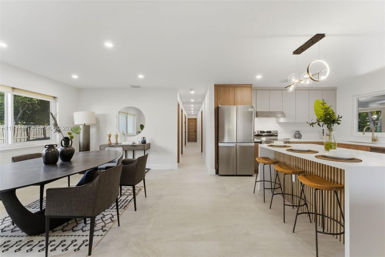 13225 SW 83rd Ct , Pinecrest, FL 33156 Photo