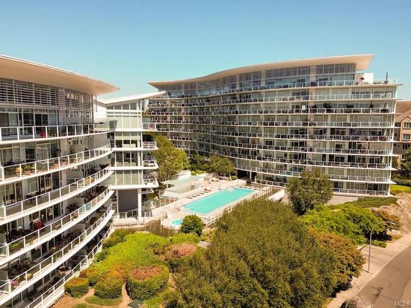 66 SONGHEES Rd, Unit 302, Victoria, BC V9A 0A2