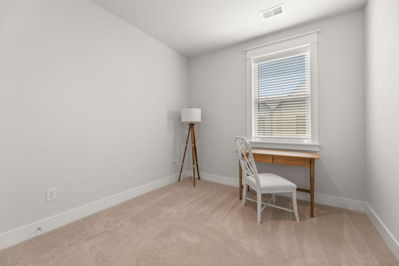 1620 Florentia Street Photo 20