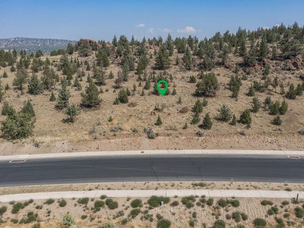 2377 NE Compass Court, Prineville, OR 97754