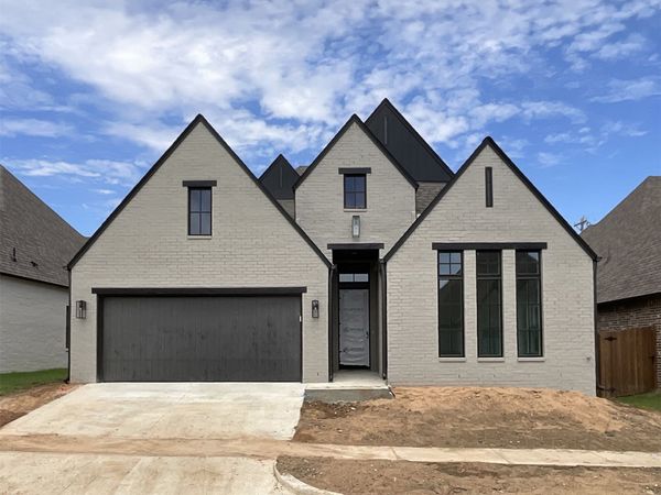 9053 E 62nd Place S, Tulsa, OK 74133