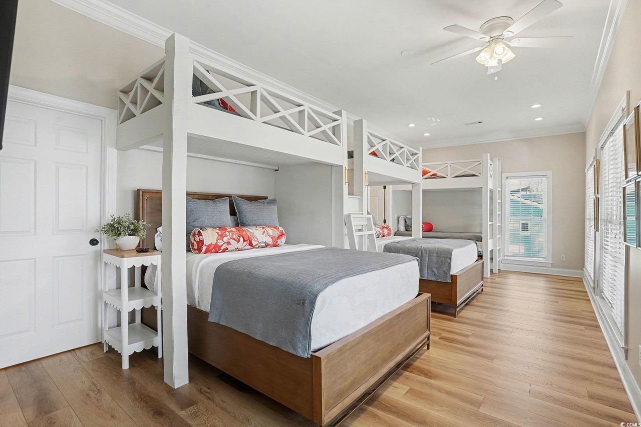 3741 Ed Smith Ave. Photo 17