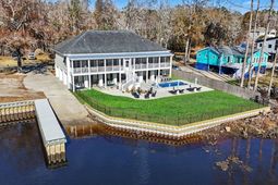 3741 Ed Smith Ave. photo 4