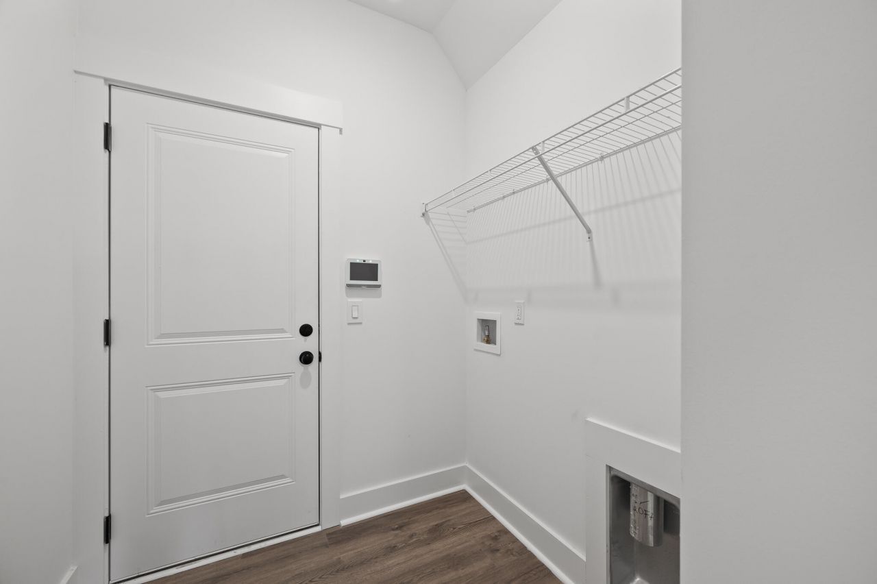 307 Papa Charlie Way Photo 15