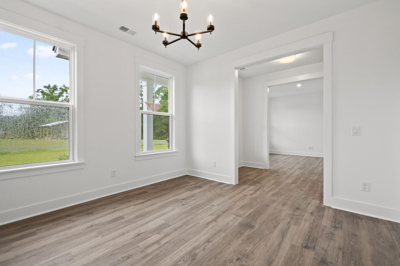 307 Papa Charlie Way Photo 5